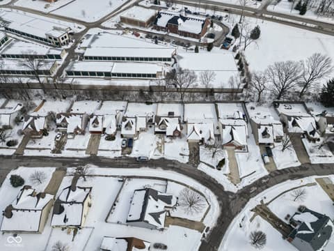 Photo of 11004 Oakridge Drive, Fishers, IN