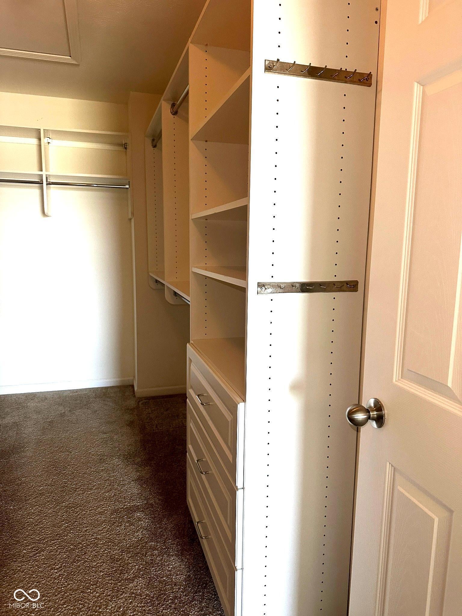 Walk In Closets