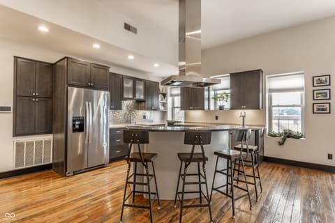Photo of 647 E 11th Street, Indianapolis, IN