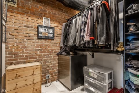 Photo of 647 E 11th Street, Indianapolis, IN
