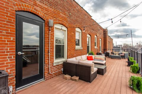 Photo of 647 E 11th Street, Indianapolis, IN