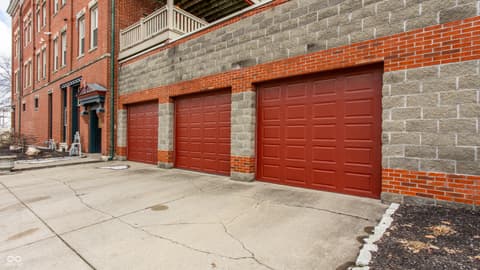 Photo of 647 E 11th Street, Indianapolis, IN