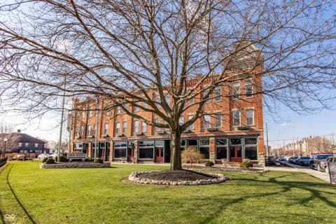Photo of 647 E 11th Street, Indianapolis, IN