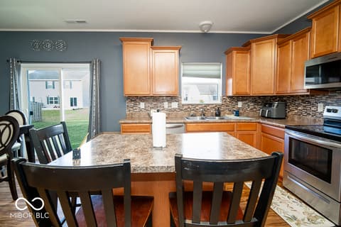 Kitchen at 834 Blue Ash Trail, Greenwood, IN