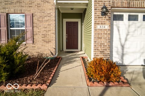Foyer at 834 Blue Ash Trail, Greenwood, IN