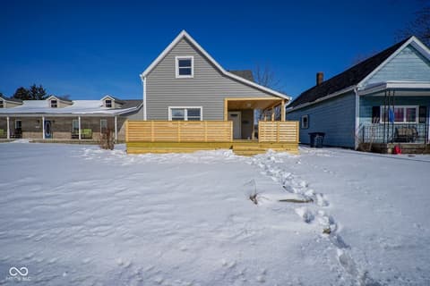 412 Main Street