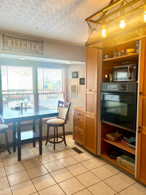 Kitchen at 2976 W Rose Hill Lane, Rosedale, IN