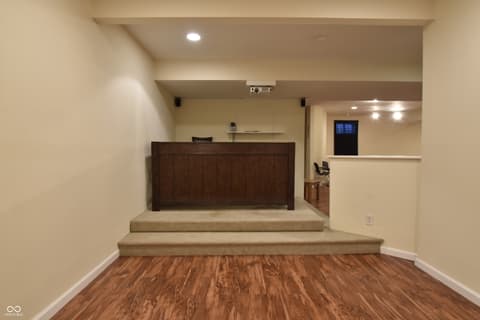 Photo of 1830 Brook Crossing Way, Indianapolis, IN