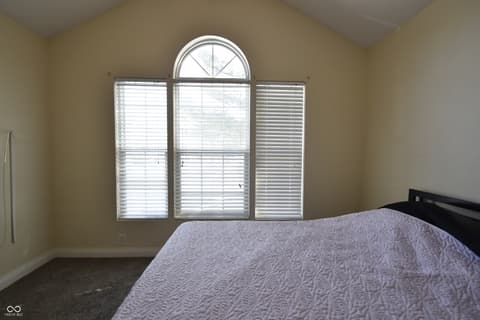 Photo of 1830 Brook Crossing Way, Indianapolis, IN