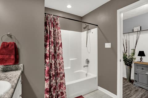 Photo of 2061 Beacon Court, Columbus, IN