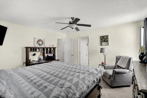 Photo of 2061 Beacon Court, Columbus, IN