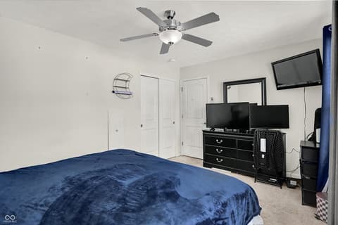 Photo of 2061 Beacon Court, Columbus, IN