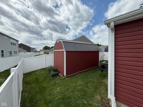 Photo of 2061 Beacon Court, Columbus, IN