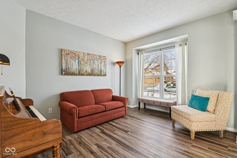 Sitting Room — 6055 Catlin Lane, Noblesville, IN