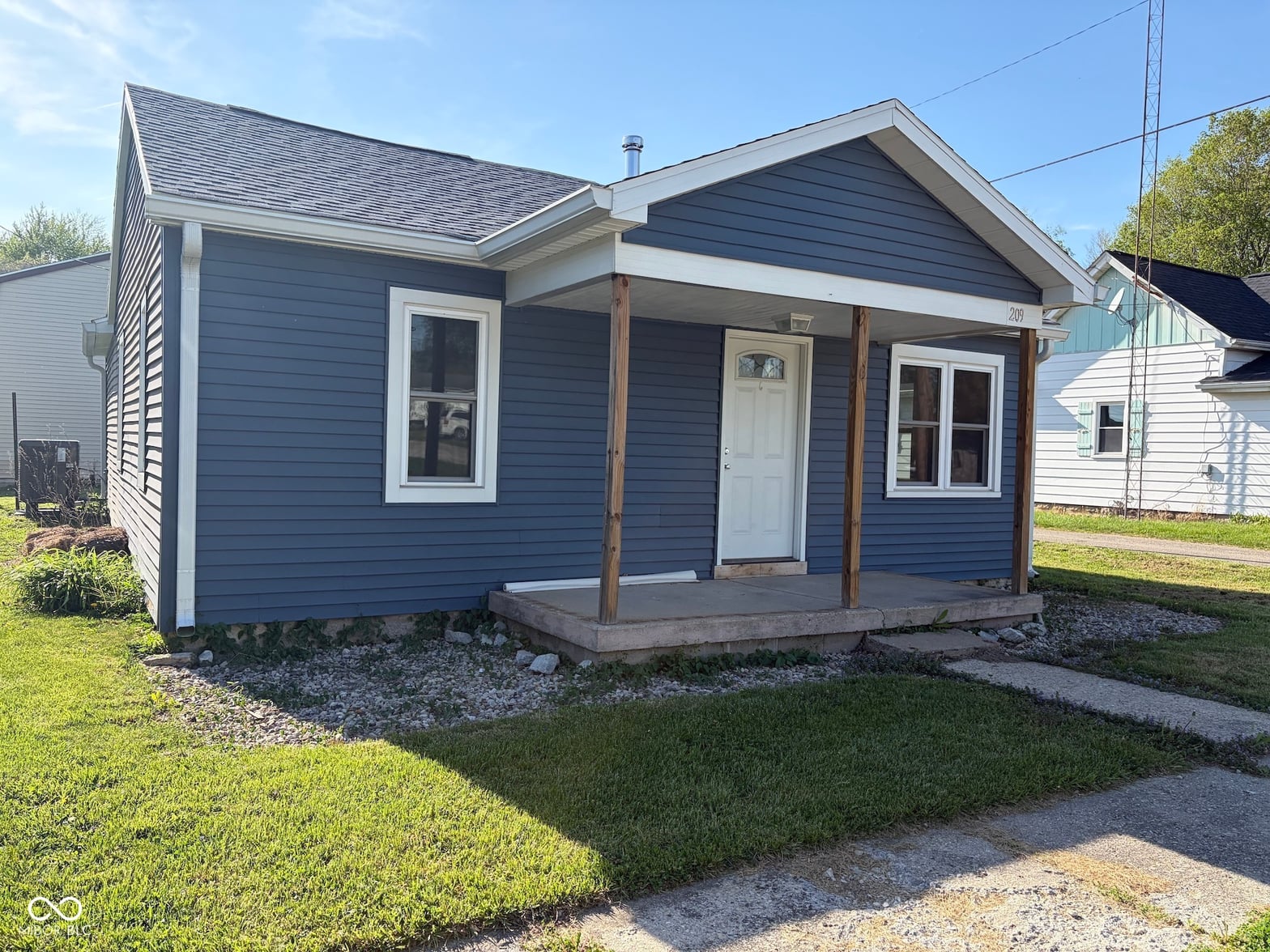 Photo of 209 S Cory Street, Mooreland, IN