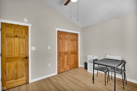 Photo of 1405 E County Road 100 S, North Vernon, IN