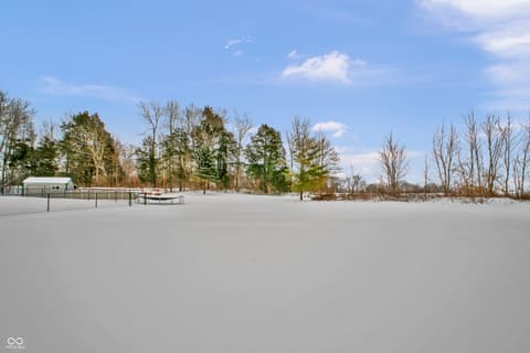 Photo of 1405 E County Road 100 S, North Vernon, IN