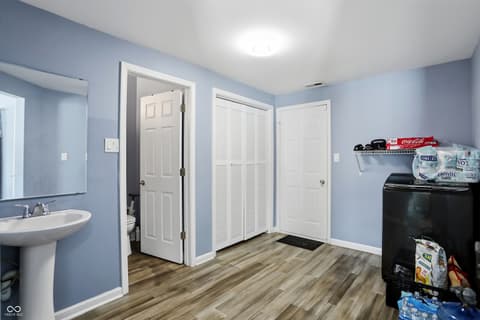 Photo of 1071 Hazelwood Drive, Greenwood, IN
