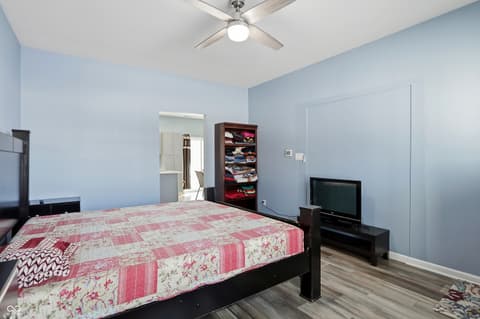 Photo of 1071 Hazelwood Drive, Greenwood, IN