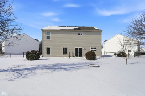 Photo of 1071 Hazelwood Drive, Greenwood, IN