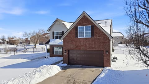 Photo of 1071 Hazelwood Drive, Greenwood, IN