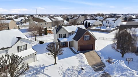 Photo of 1071 Hazelwood Drive, Greenwood, IN