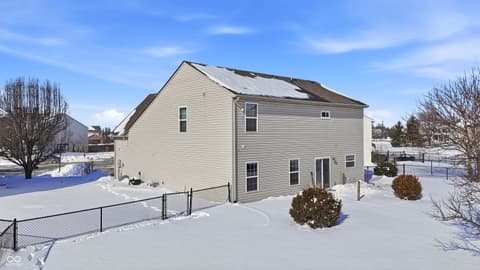 Photo of 1071 Hazelwood Drive, Greenwood, IN