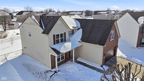Photo of 1071 Hazelwood Drive, Greenwood, IN
