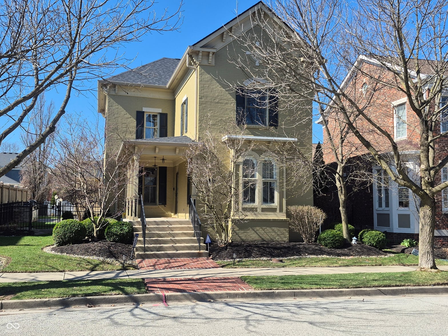 Photo of 12552 Meeting House Road, Carmel, IN