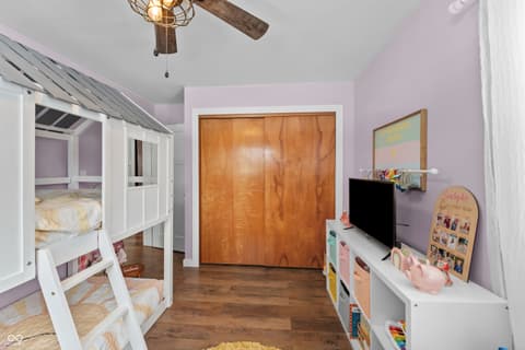 Photo of 8357 N County Road 300 W, Seymour, IN