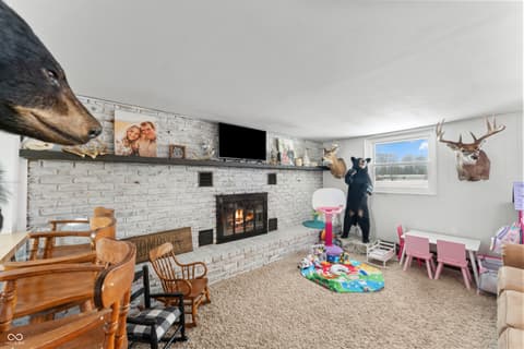 Photo of 8357 N County Road 300 W, Seymour, IN