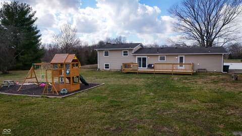 Photo of 8357 N County Road 300 W, Seymour, IN