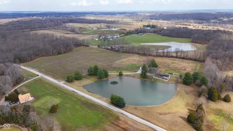 Photo of 8357 N County Road 300 W, Seymour, IN