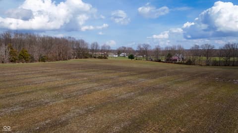 Photo of 8357 N County Road 300 W, Seymour, IN