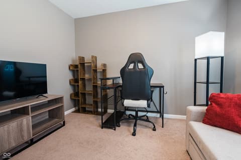 Home office at 5371 Dollar Run Drive, Indianapolis, IN
