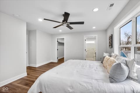 Photo of 220 Eastern Avenue, Indianapolis, IN