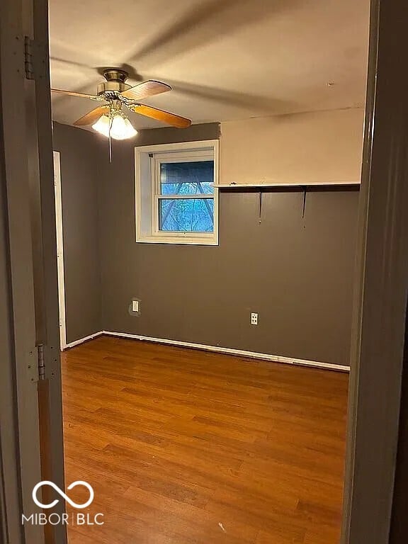 Photo of 601 N Robin Drive, Ellettsville, IN