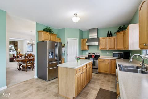 Photo of 7854 Bayard Drive, Indianapolis, IN