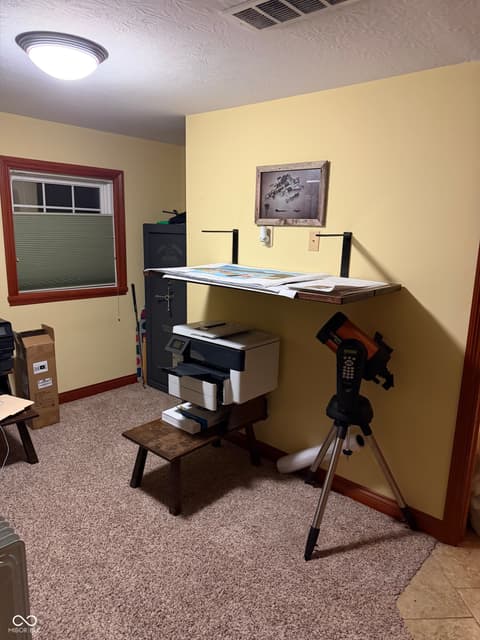 Home office at 5830 N Mason Lane, Martinsville, IN