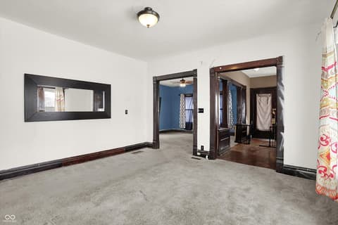 Photo of 614 E Main Street, Greenfield, IN