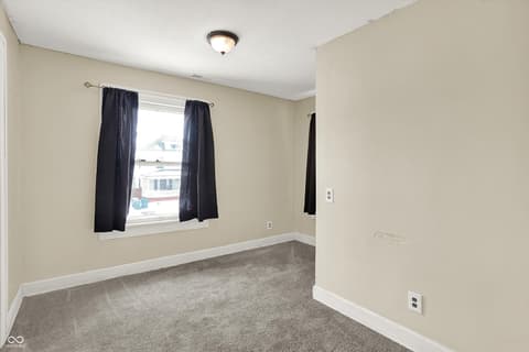 Photo of 614 E Main Street, Greenfield, IN