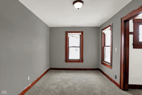 Photo of 614 E Main Street, Greenfield, IN