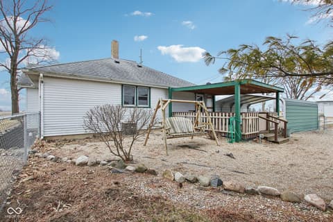 Photo of 7702 W State Road 38, Pendleton, IN