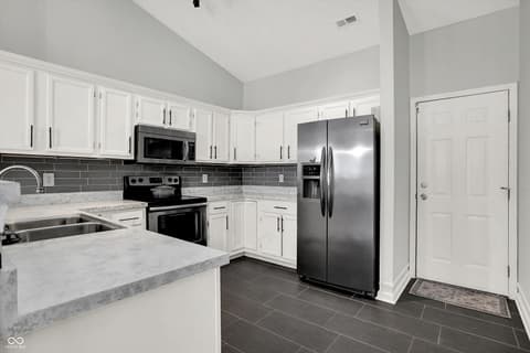 Photo of 4625 Common Vista Circle, Indianapolis, IN