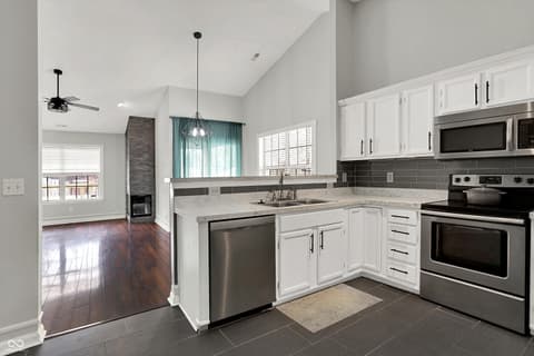Photo of 4625 Common Vista Circle, Indianapolis, IN