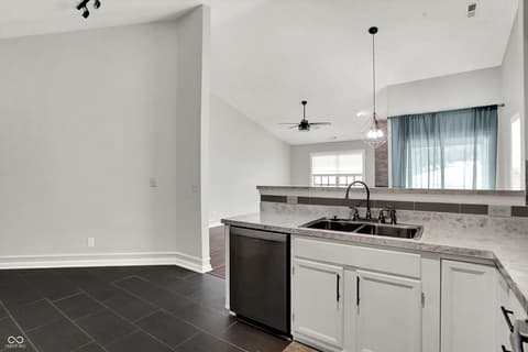 Photo of 4625 Common Vista Circle, Indianapolis, IN