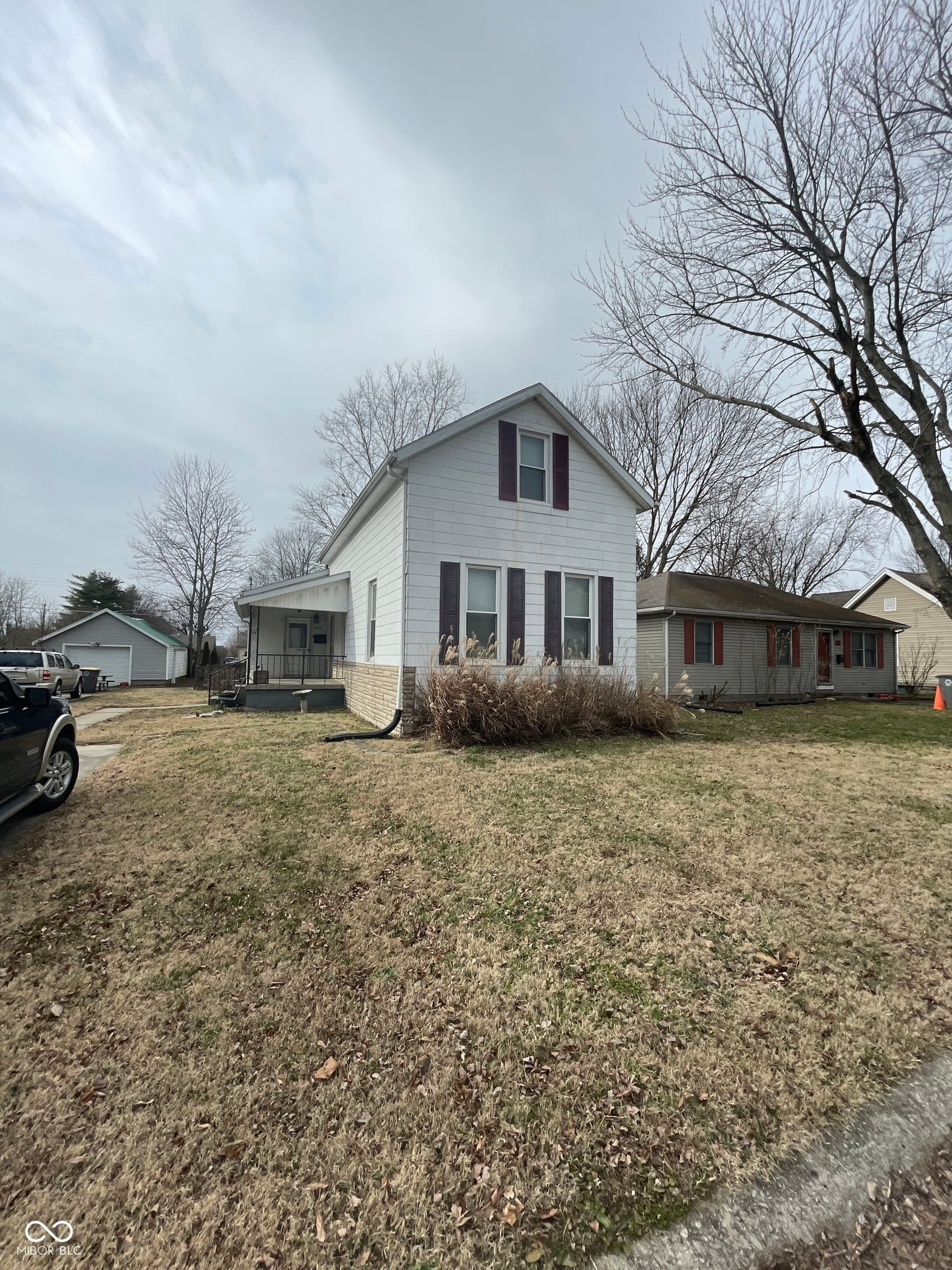 Front exterior at 842 S Lynn Street, Seymour, IN