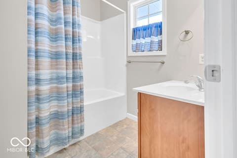 Photo of 1250 W Adams Hill Circle, Bloomington, IN