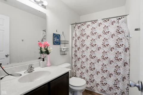 Photo of 3621 Miesha Drive, Indianapolis, IN