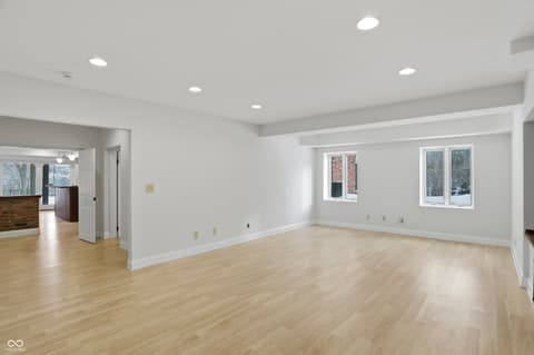 Photo of 8602 Frontgate Lane, Indianapolis, IN